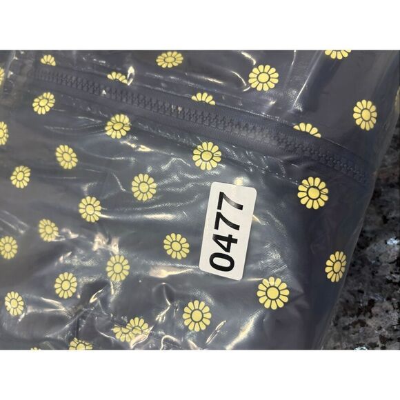 DKNY Toddler Girls 2T Navy Yellow Daisy Print Hooded Raincoat Jacket - Picture 12 of 12